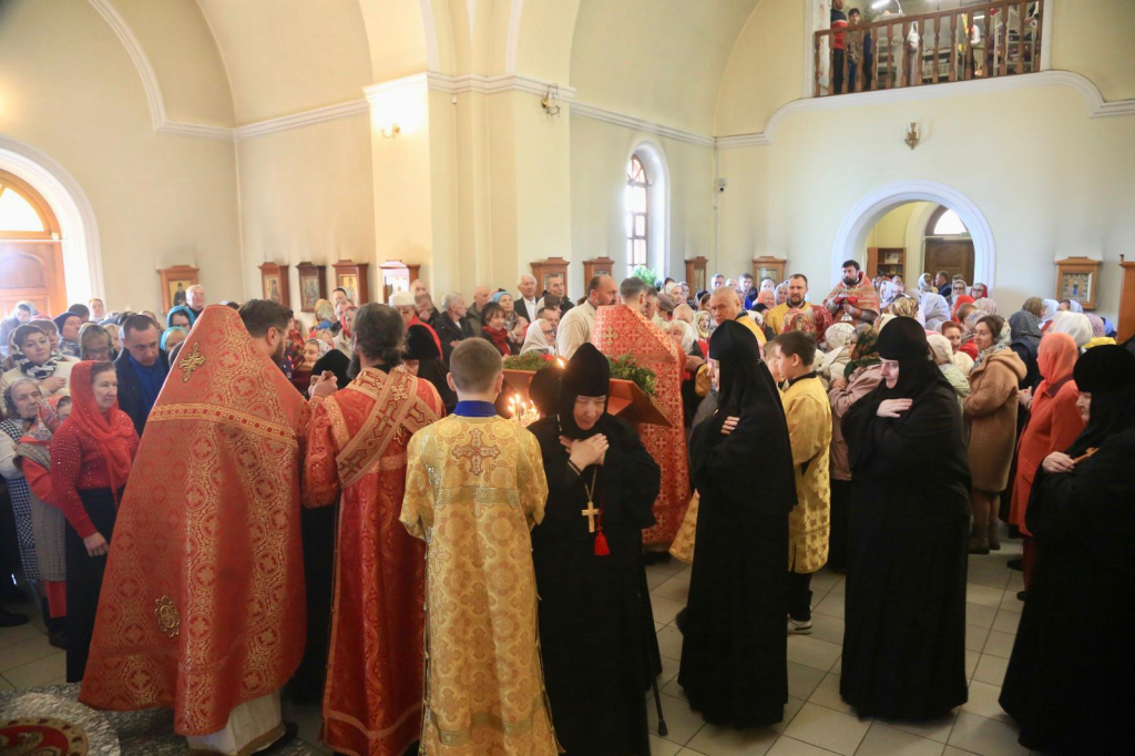 03ebb803-6152-4724-ae5a-dce76dc43372