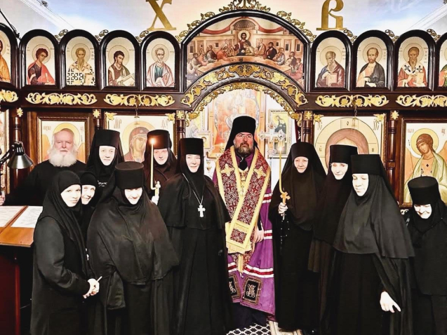 cc3bcf42-4e36-41f3-820c-0b5ebe0ecd7e